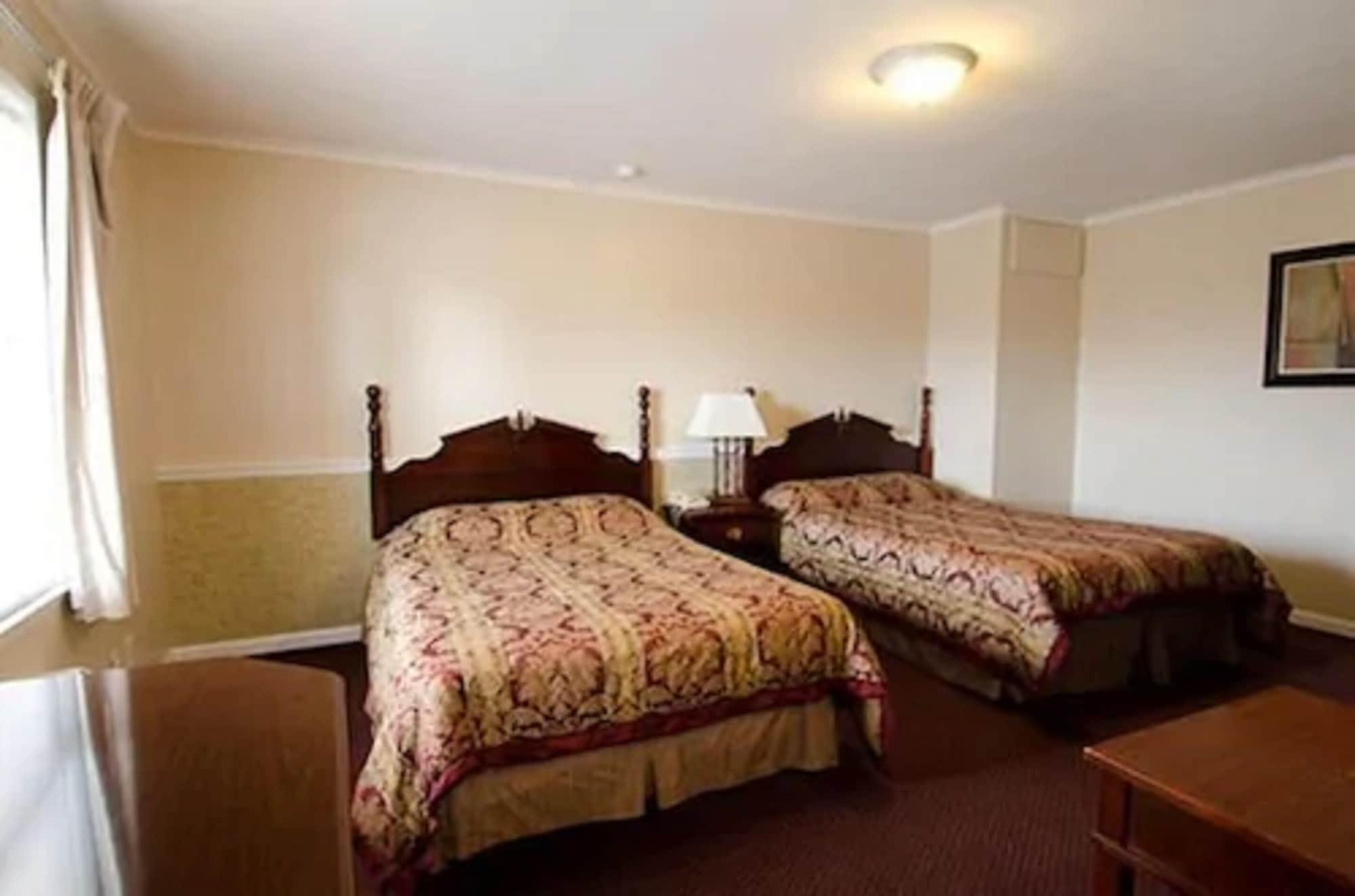 Alpine Inn & Suites Rockford Buitenkant foto