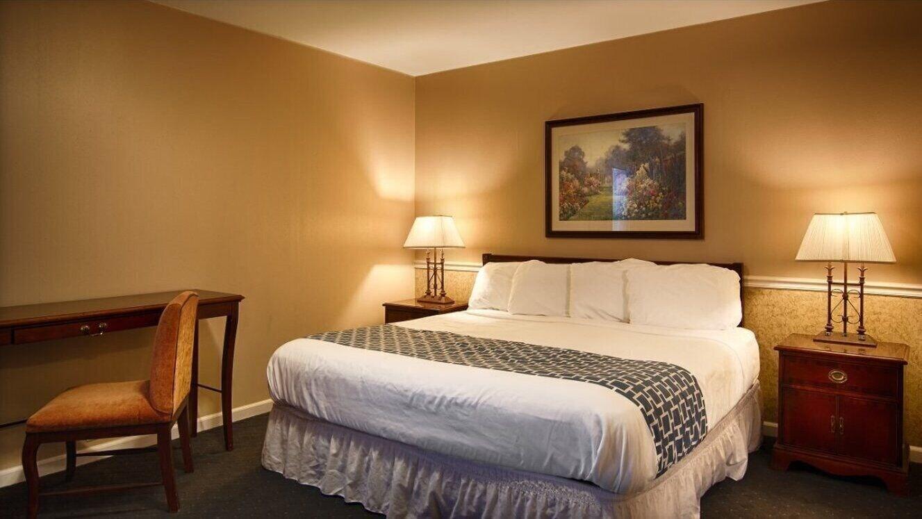 Alpine Inn & Suites Rockford Buitenkant foto