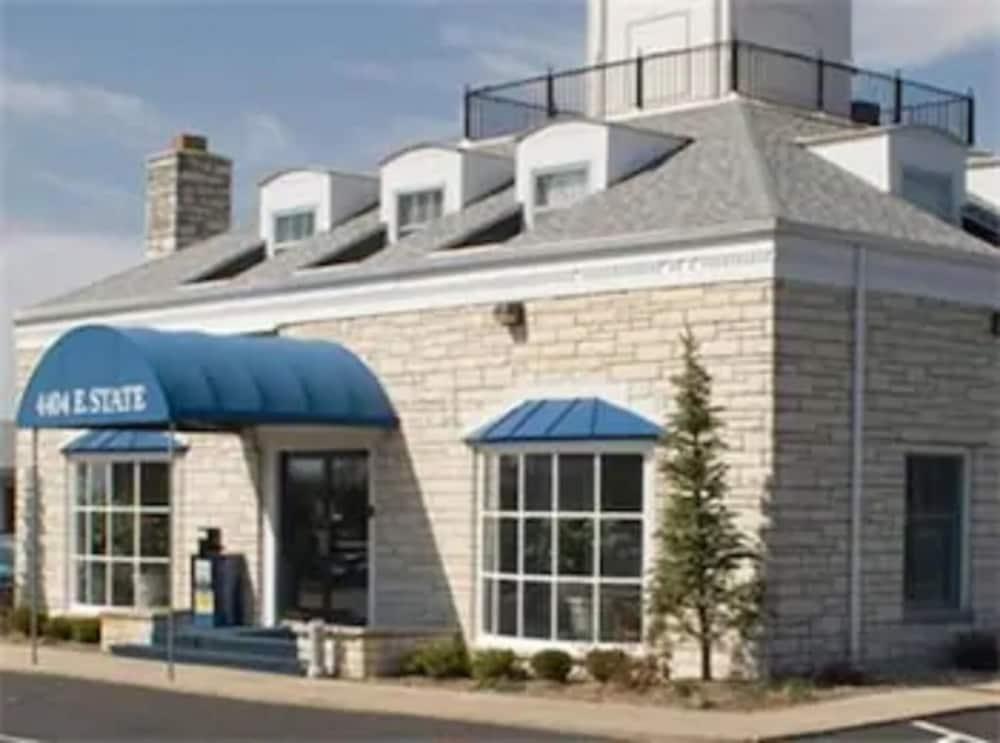 Alpine Inn & Suites Rockford Buitenkant foto