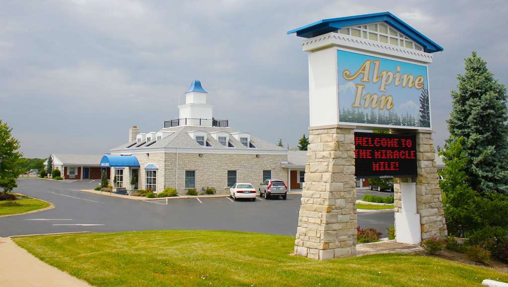 Alpine Inn & Suites Rockford Buitenkant foto